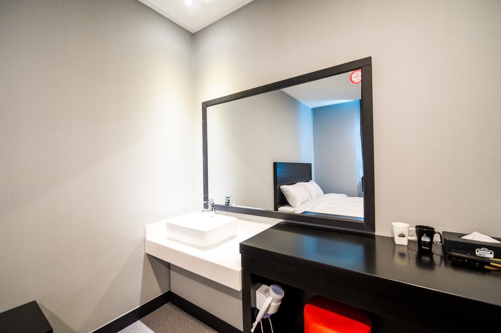 Ekonomy Hotel Sokcho Extérieur photo